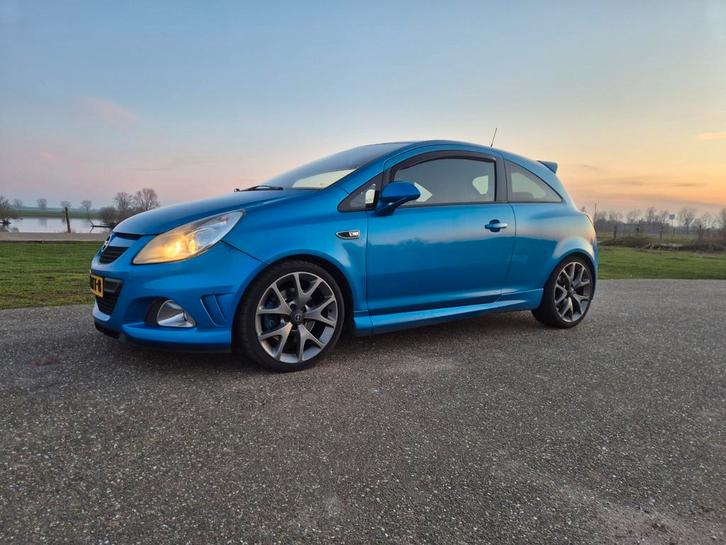 Corsa d opc 225 pk 2010, Auto's, Opel, Particulier, Climate control, Cruise Control, Elektrische ramen, Isofix, Lichtmetalen velgen
