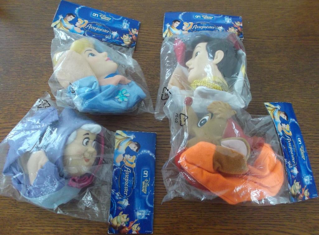 4 Assepoester handpoppen, nieuw, Verzamelen, Ophalen of Verzenden, Assepoester of Belle, Nieuw, Beeldje of Figuurtje