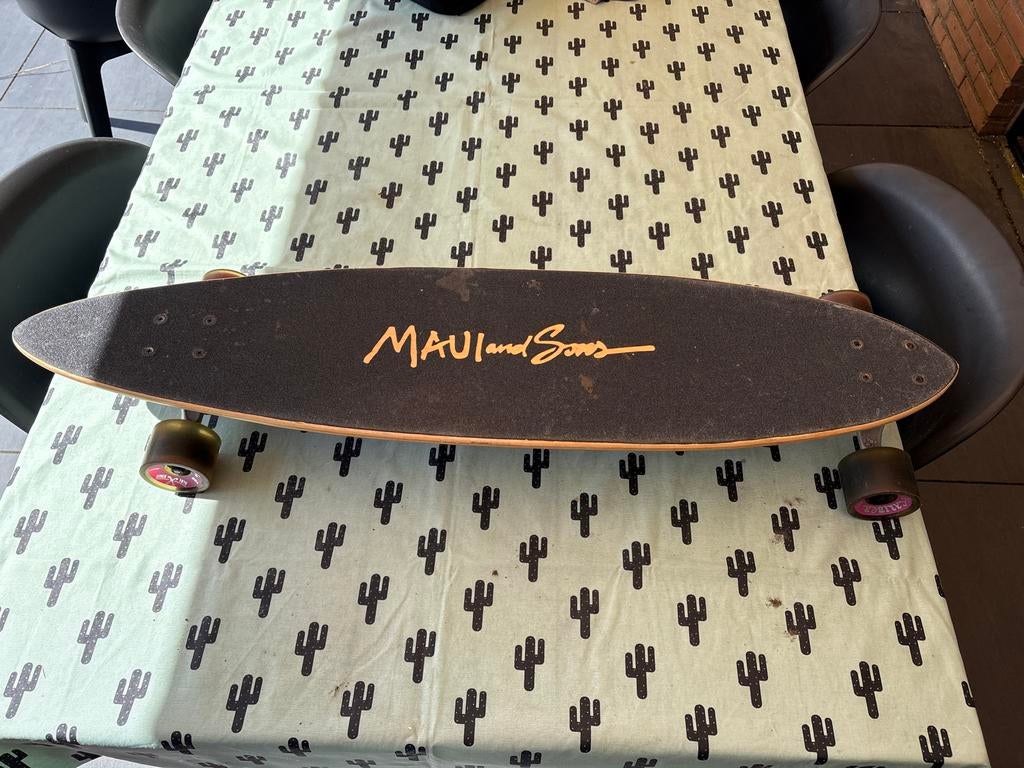 Maui and Sons longboard, Sport en Fitness, Skateboarden, Ophalen of Verzenden, Gebruikt, Skateboard, Longboard