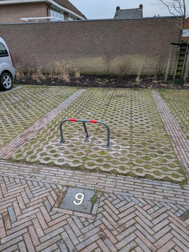 Neerklapbare Parkeerbeugel, Ophalen