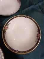 Royal Doulton Centennial Rose diepe borden, Huis en Inrichting, Keuken | Servies, -, -, Ophalen of Verzenden, Zo goed als nieuw