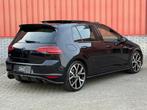 Volkswagen Golf 2.0 TSI GTI Pano Akra ACC Camera 8 Kuipstoel, Gebruikt, 4 cilinders, Zwart, Bedrijf