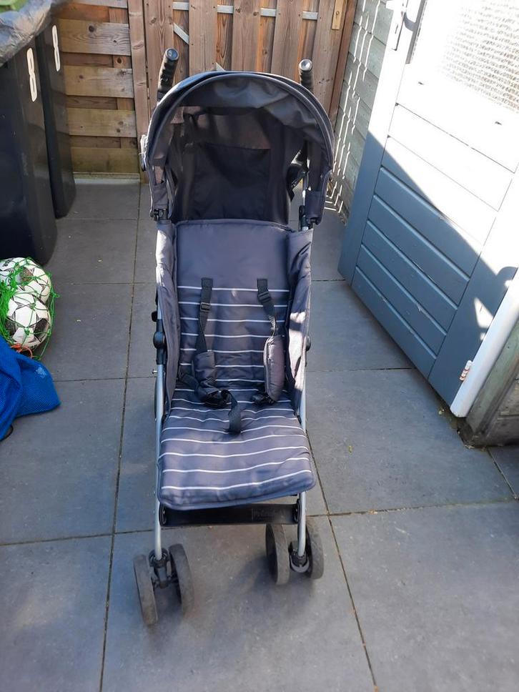 Buggy in prima staat, Kinderen en Baby's, Buggy's, Zo goed als nieuw, Overige merken, Verstelbare rugleuning, Zonnekap, Ophalen of Verzenden
