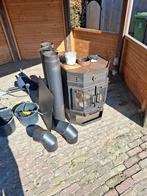 Houtkachel voor buiten gebruikt,  met afvoerpijpen en bochte, Ophalen