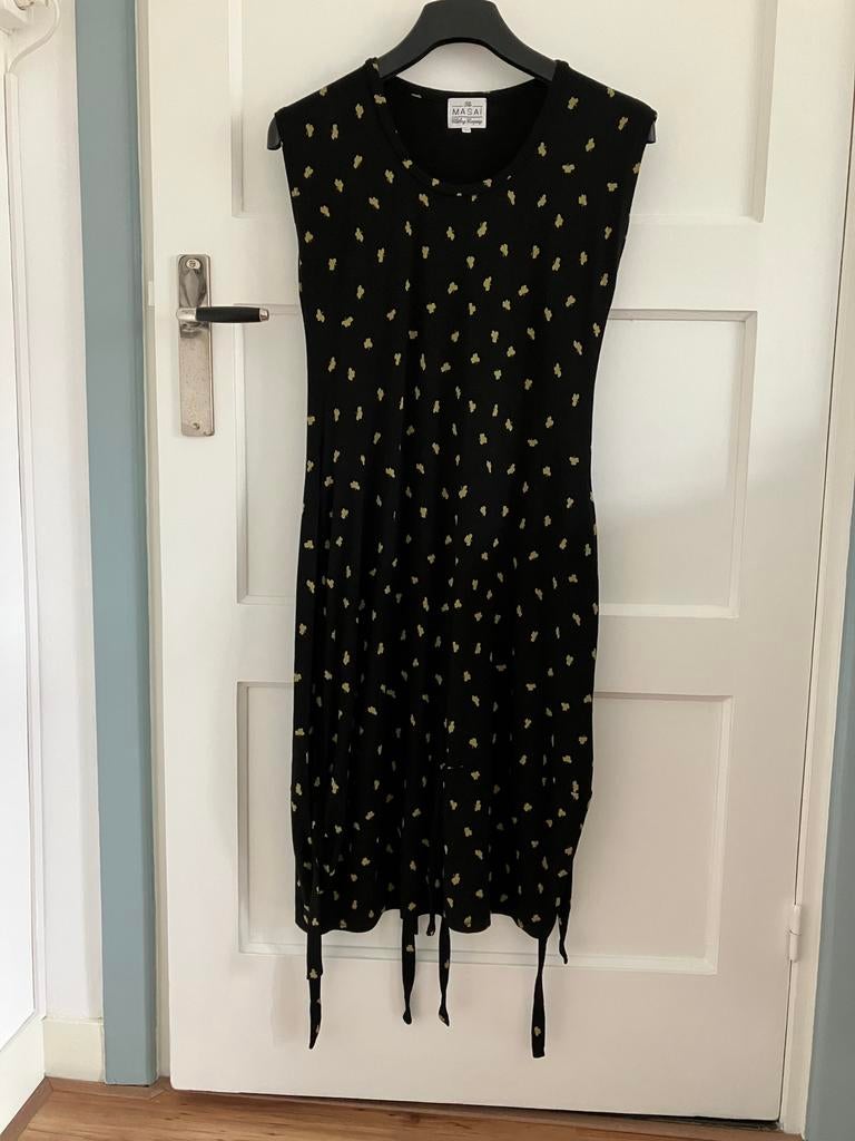 Masai zwarte jurk maat M, Kleding | Dames, Jurken, Ophalen of Verzenden, Zo goed als nieuw, Zwart