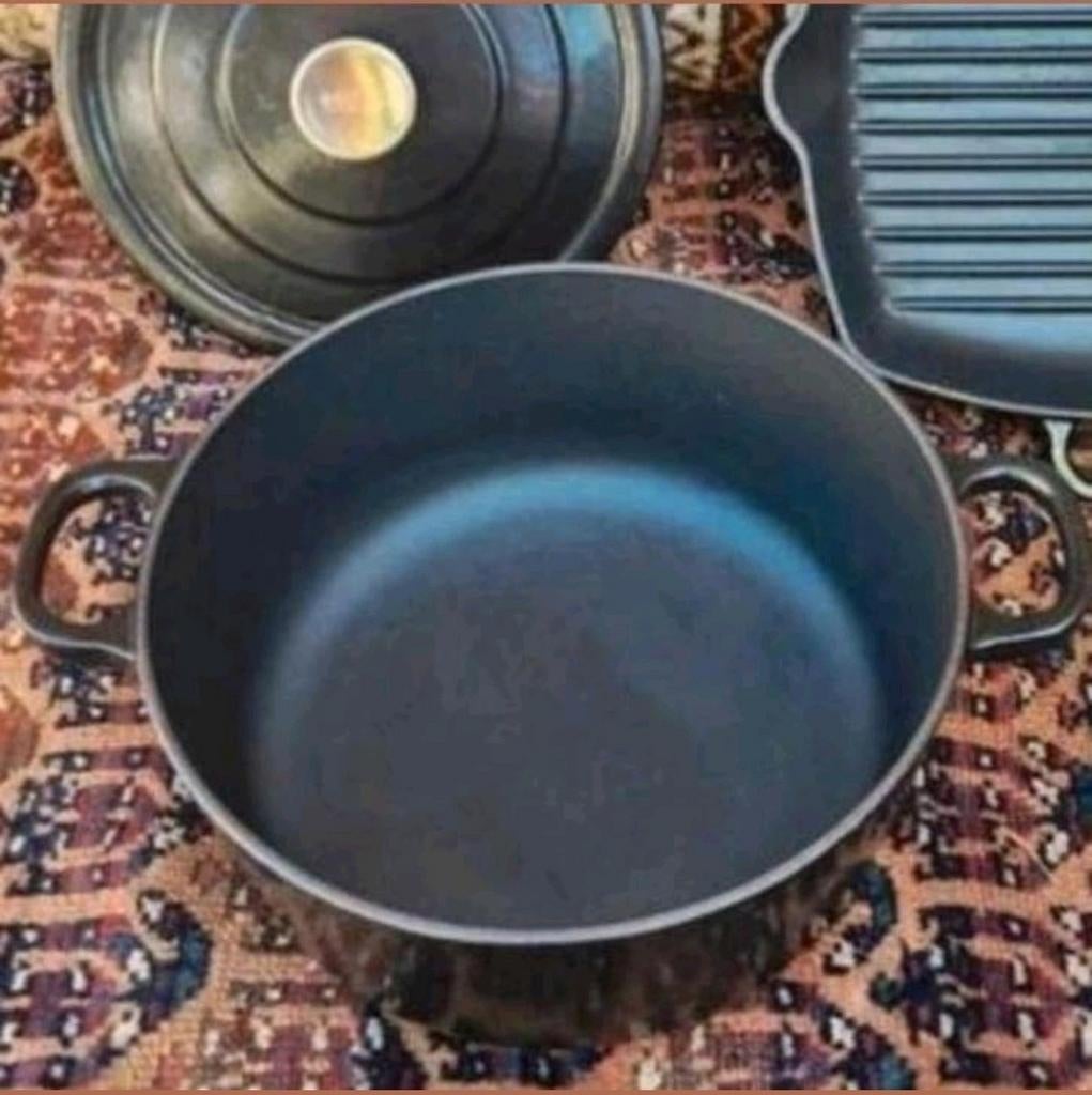 Royal van Kempen & Begeer Gietijzer Pan 14520

Braadpan, Ophalen of Verzenden, Gietijzer, Koekenpan of Braadpan