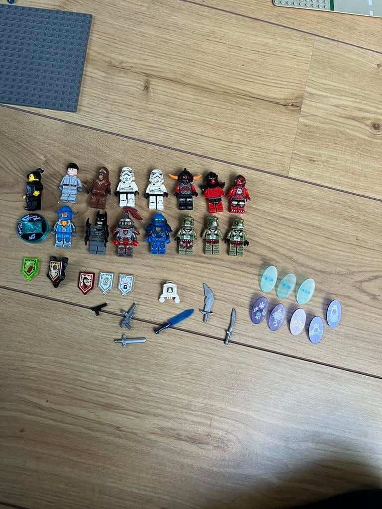 Lego minifigures, Ophalen of Verzenden, Gebruikt