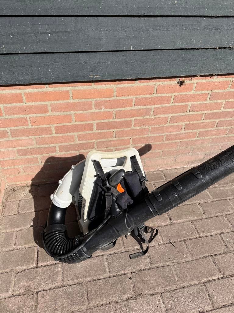 ‼️Stihl br550 bladblazer‼️, Ophalen, Zo goed als nieuw, Benzine