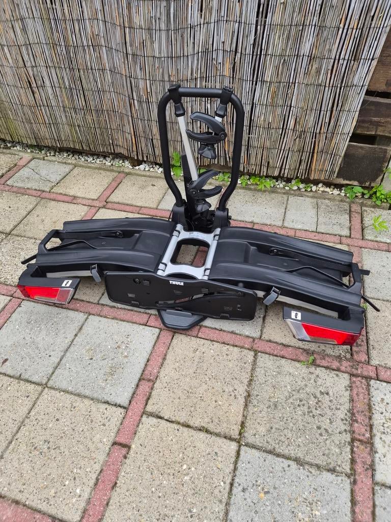 Thule Easyfold XT 933 Trekhaak Fietsendrager (2 fietsen), Auto diversen, Fietsendragers, Ophalen, Elektrische fiets, Zo goed als nieuw