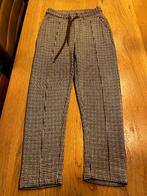 Broek van Levv maat 110  (advr 109), Kinderen en Baby's, Kinderkleding | Maat 110, Broek, Ophalen of Verzenden, Zo goed als nieuw