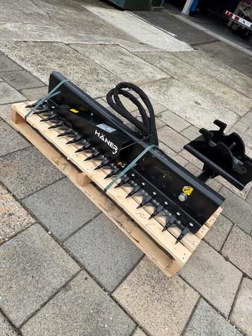 Häner HHE 120 P heggenschaar CW05 hydraulisch minigraver beschikbaar voor biedingen