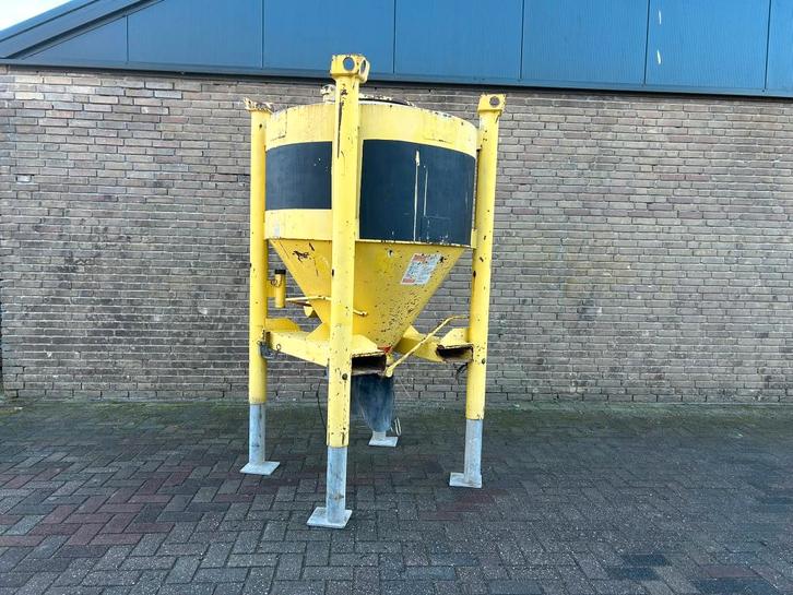 Mini silo/mini mixer/metsel silo 1400KG inhoud 230V gebruikt, Doe-het-zelf en Verbouw, Overige Doe-het-zelf en Verbouw, Gebruikt