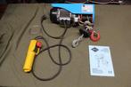 Takel , 220 volt , A&A , elektrische takel, Ophalen of Verzenden, Zo goed als nieuw, Elektrisch