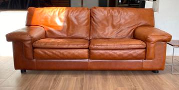 Vintage tweepersoonsbank van Roche Bobois  cognac kleur beschikbaar voor biedingen