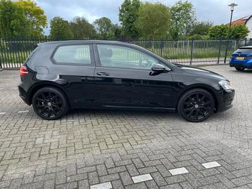 Volkswagen Golf 1.2 TSI 63KW 3D 2013 Zwart (virtual cockpit) beschikbaar voor biedingen