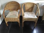Twee rieten stoelen met kussens, Antiek en Kunst, Ophalen