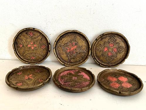 Zes Florenijnze onderzetters barok goud met roze, Huis en Inrichting, Woonaccessoires | Onderzetters, Glas of Kopje, Ophalen