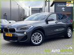 BMW X2 SDrive18i High Executive | Navi | Trekhaak | PDC | NI, Voorwielaandrijving, Handgeschakeld, 3 cilinders, Lichtsensor