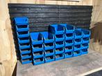 2x Toolstation Wandrek met Bakjes, Doe-het-zelf en Verbouw, Ophalen, 40 tot 60 cm, 50 tot 75 cm, Zo goed als nieuw