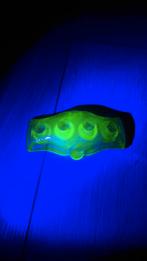 Uranium glazen kandelaar 2, Antiek en Kunst, Antiek | Glas en Kristal, Ophalen of Verzenden