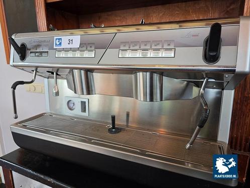 BEDRIJFSBEËINDIGING Horeca-apparatuur en inrichting, Zakelijke goederen, Kantoor en Winkelinrichting | Winkel en Inventaris, Ophalen