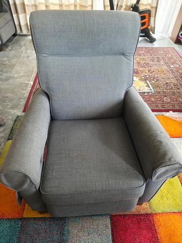 IKEA MUREN Reclining Chair – Excellent Condition! beschikbaar voor biedingen