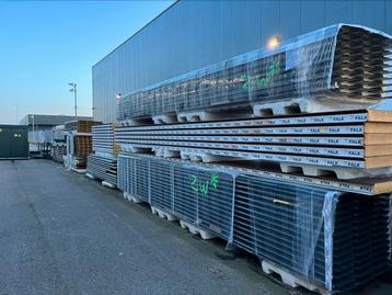 Sandwichpanelen dak en wand!!  beschikbaar voor biedingen