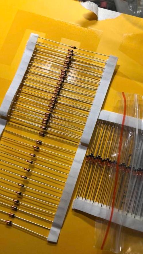 10 st. 1N4150 snelle schakel diode DO-35, Hobby en Vrije tijd, Elektronica-componenten, Nieuw, Ophalen of Verzenden