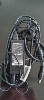 Toshiba laptopoplader, Ophalen of Verzenden, Zo goed als nieuw