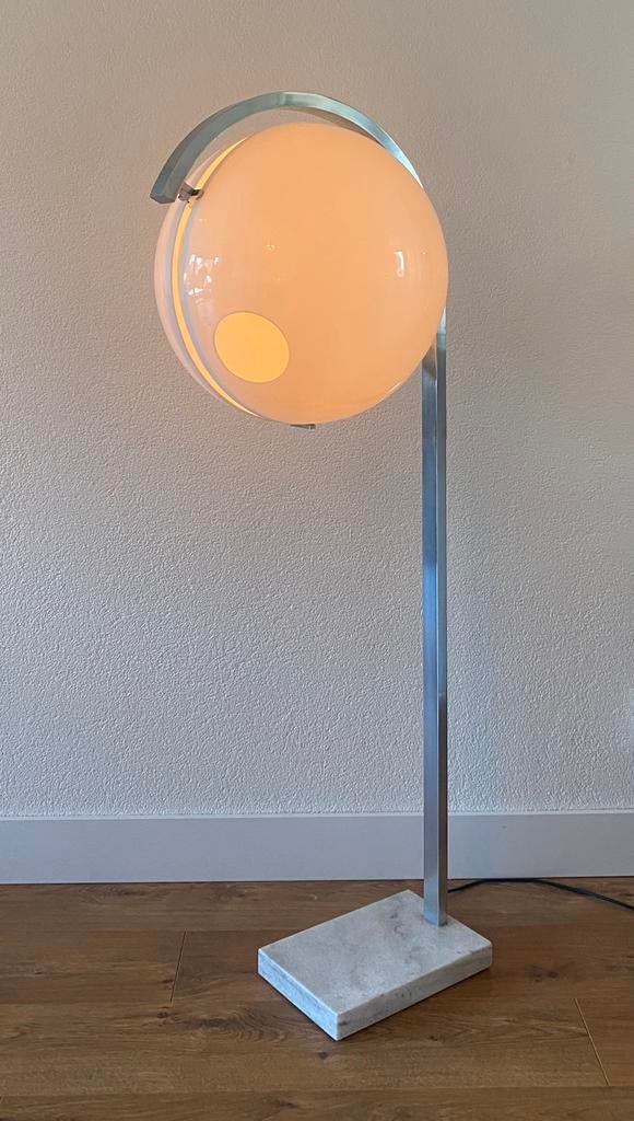 Vintage globe Acciarri vloerlamp 70’s, Space-age, Ophalen of Verzenden, Zo goed als nieuw, Acciarri