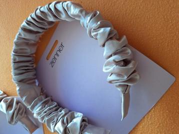 Zenner haar Diadeem 3x goudkleurig  beschikbaar voor biedingen