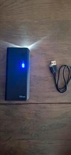 Trust powerbank, Ophalen of Verzenden, Zo goed als nieuw