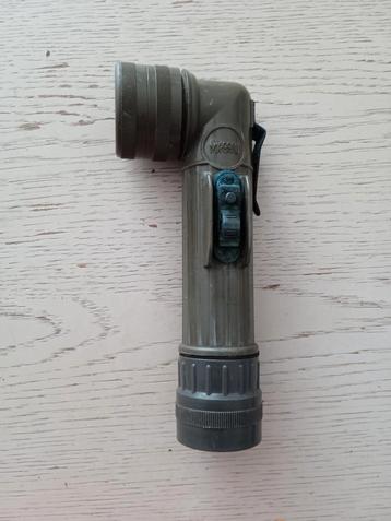 Militaire zaklamp Fulton MX-991/U beschikbaar voor biedingen