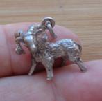 zilveren hanger/bedel sterrenbeeld ram [337], Overige merken, Ophalen of Verzenden, Zo goed als nieuw, 1 bedel