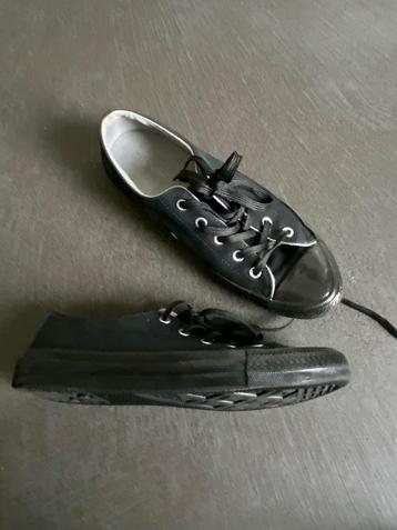 J73 All Stars Converse mt. 38 gympen sneakers schoenen zwart beschikbaar voor biedingen