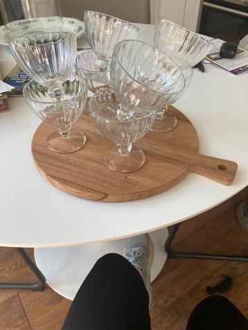 Set van 8 glazen dessert coupes beschikbaar voor biedingen