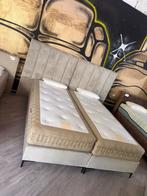 Boxspring .Hastens 200T matras.lijkt op vispring schramm Z14, Huis en Inrichting, Ophalen of Verzenden, Tweepersoons, 200 cm, 180 cm