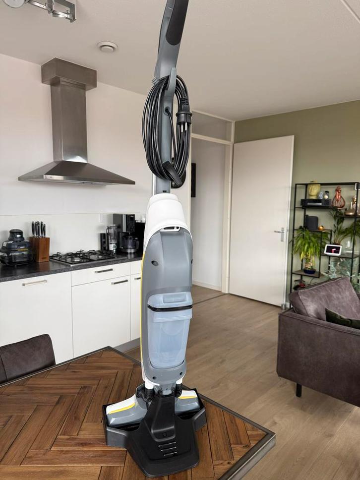 Kärcher FC5 Harde Vloerreiniger - Compleet, Witgoed en Apparatuur, Stofzuigers, Zo goed als nieuw, Waterstofzuiger, Minder dan 1200 watt