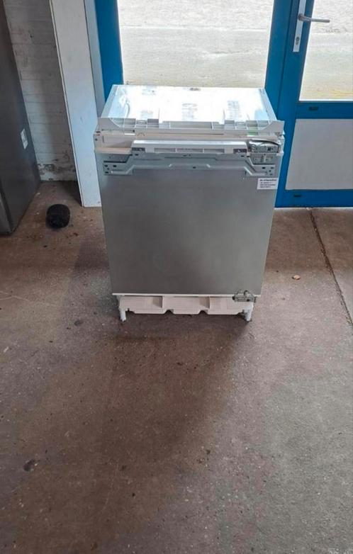 Siemens onderbouw koelkast 1 jaar oud met garantie, Witgoed en Apparatuur, Koelkasten en IJskasten, Zo goed als nieuw, Zonder vriesvak