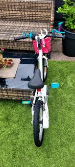 Btwin bike, Fietsen en Brommers, Fietsen | Kinderfietsjes, Zijwieltjes, Gebruikt, Ophalen of Verzenden, Minder dan 16 inch