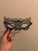 Masker, Ophalen, Zo goed als nieuw, 17 tot 18, Dame