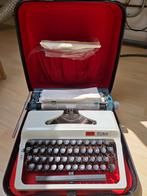 Vintage typemachine Erika, Diversen, Typemachines, Ophalen, Zo goed als nieuw