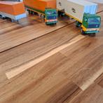 TEKNO VOLVO,S F 89 MET CONTAINERS /HUIFTRAILER /CABINES ., Hobby en Vrije tijd, Modelauto's | 1:50, Verzenden, Zo goed als nieuw