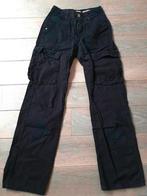 Zwarte cargobroek van Bershka, maat 32., Kleding | Dames, Broeken en Pantalons, Zwart, Zo goed als nieuw, Maat 34 (XS) of kleiner