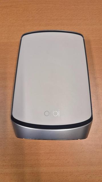 Netgear Orbi RBR850 beschikbaar voor biedingen