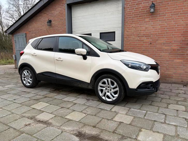 ONLY EXPORT Renault Captur 1.5 DCI 90 2014 Wit, Auto's, Renault, Bedrijf, Captur, Diesel, Euro 5, C, SUV of Terreinwagen, Handgeschakeld