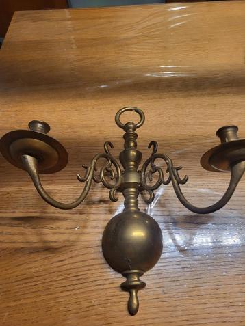 Bronzen Wandkandelaar beschikbaar voor biedingen