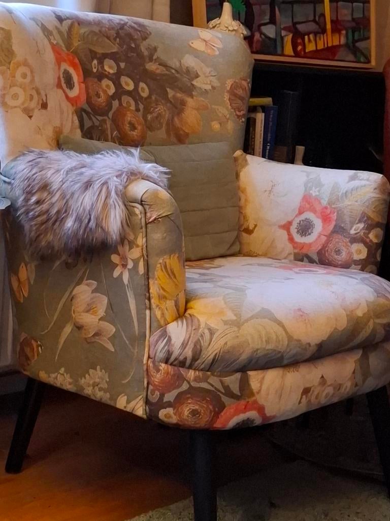 Leuke stoel, Huis en Inrichting, Fauteuils, Zo goed als nieuw, 50 tot 75 cm, Ophalen