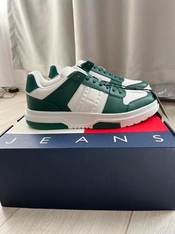 Tommy Hilfiger sneakers  beschikbaar voor biedingen