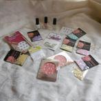 nagels decoratie en drie nieuwe nagellak, Verzenden, Nieuw, Handen en Nagels